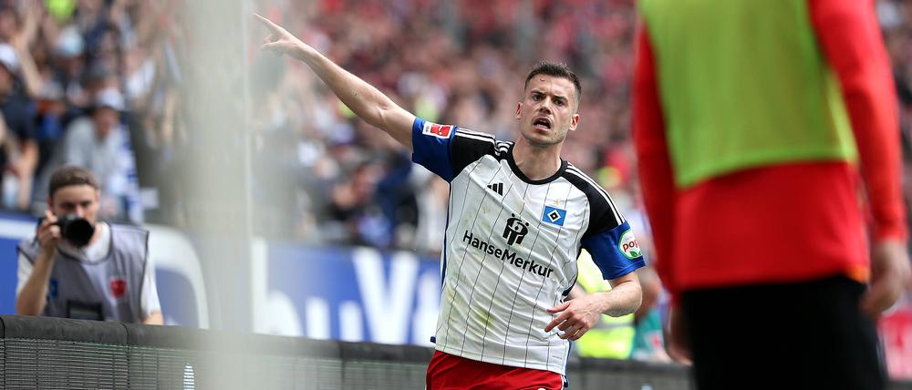Laszlo Benes brachte den Hamburger SV in Führung.