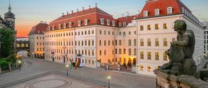 Ansicht vom Taschenbergpalais im Zentrum Dresdens. 