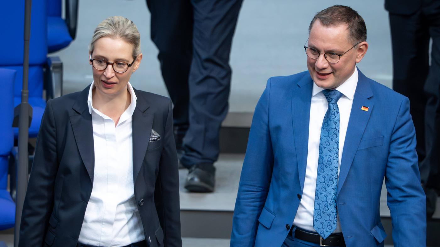 Weidel Contra Chrupalla Afd Streit Über Putin Eskaliert Live Auf Offener Bühne - a5dwydw