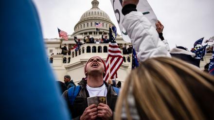 Trump-Anhänger stürmen am 6. Januar 2021 das Kapitol in Washington.