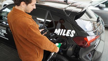 Der Berliner Carsharing-Anbieter Miles setzt wieder verstärkt auf Verbrennermotoren.