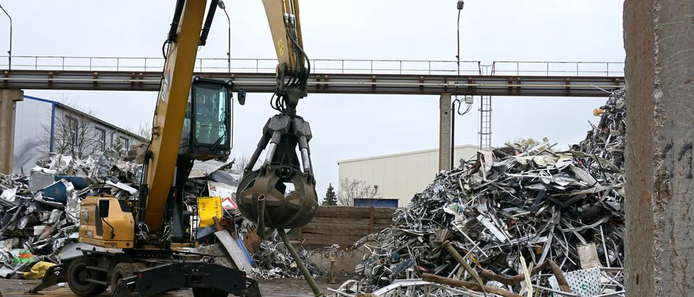 Der Alba-Schrottplatz in Hoppegarten ist viereinhalb Hektar groß.