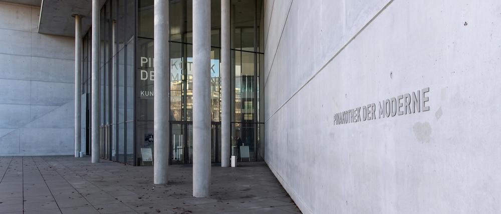 Bayern, München: Die Pinakothek der Moderne.