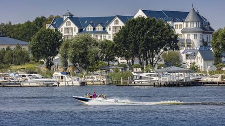 Das Resort Schwielowsee wird immer mit Hilperts Namen verbunden sein. Der Unternehmer hatte 2007 die Luxus-Hotel-Anlage im Key-West-Stil in der Nähe von Potsdam eröffnet.