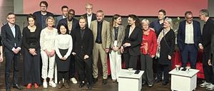 Rund 2000 Mitarbeiter zählt die Stiftung Preußischer Kulturbesitz. Zum Jahresempfang standen Direktoren und Kuratoren auf der Bühne.