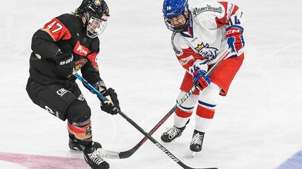 Neuerdings auf Augenhöhe: Deutsche und Tschechen im Eishockey. 