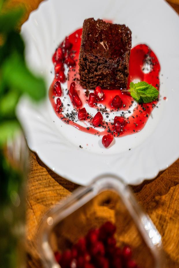 Vegane Brownies, geniale Salatsaucen, cremiges Hummus: Was man aus ...