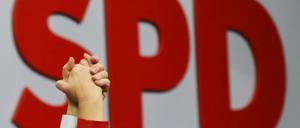 Beim Wahlkampf um den Berliner SPD-Parteivorsitz diskutieren die Kandidat*innen über die Erneuerung der Partei und die soziale Stadt. 