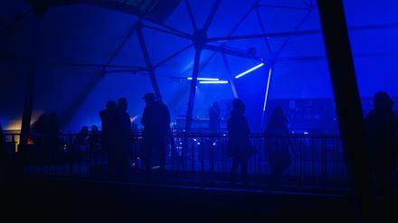 Ausstellung mit Clubgefühl bei „The Dark Rooms“.