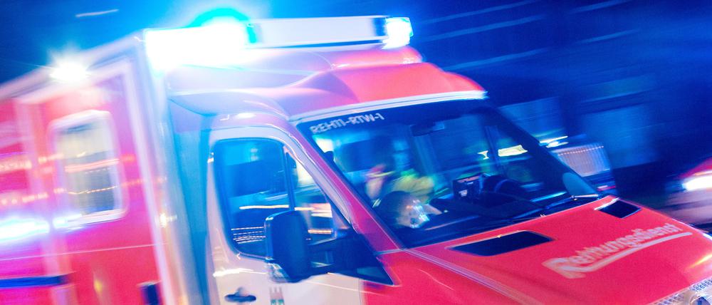 Ein Rettungswagen in Nordrhein-Westfalen. (Symbolbild)