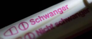 Abtreibungen sind in Deutschland grundsätzlich strafbar. Eine Expertenkommission empfiehlt hier Änderungen.