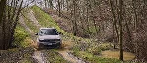 40 Prozent Gefälle? Für den Jeep Avenger e-Hybrid kein Problem.