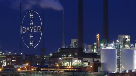  Das Werk der Bayer AG im Chemiepark in Leverkusen.