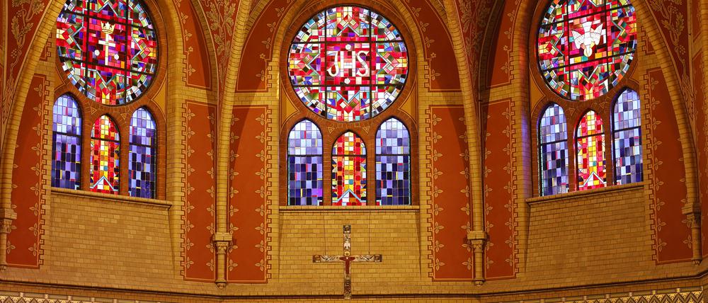 Erlöserkirche in Potsdam. 16 Gemeinden sollen in einer Gesamtkirchengemeinde zusammengeschlossen werden.