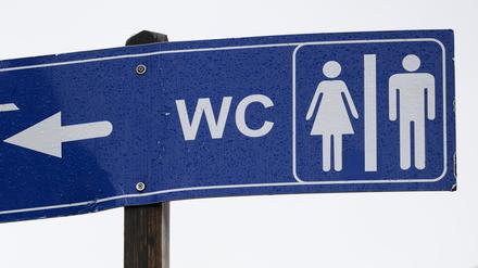 Amsterdam errichtet mehr öffentliche Toiletten für Frauen.