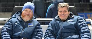 Für unsere Autorin wirken bis heute die Abschiedsworte von Herthas Stadionsprecher Fabian von Wachsmann (re.) zum Tod von Präsident Kay Bernstein nach.