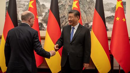 Bundeskanzler Olaf Scholz beim Treffen mit Chinas Staatschef Xi Jinping in Peking.