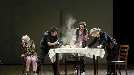 Alexander Zeldins Stück „The Confessions“ wird beim FIND Festival an der Schaubühne zu sehen sein.