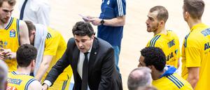 Israel Gonzalez ist momentan nicht zu beneiden.