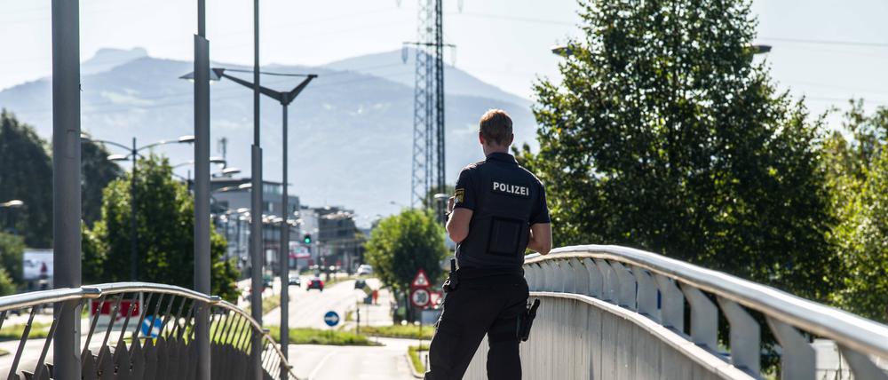 Bayerische Grenzpolizei ist an der Grenze zu Österreich und der Tschechischen Republik tätig.