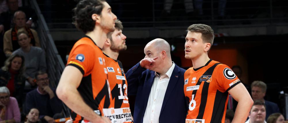 Bei den Volleys herrschen Frustration und Ratlosigkeit.
