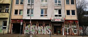 Das leerstehende Hotel in Friedrichshain. 