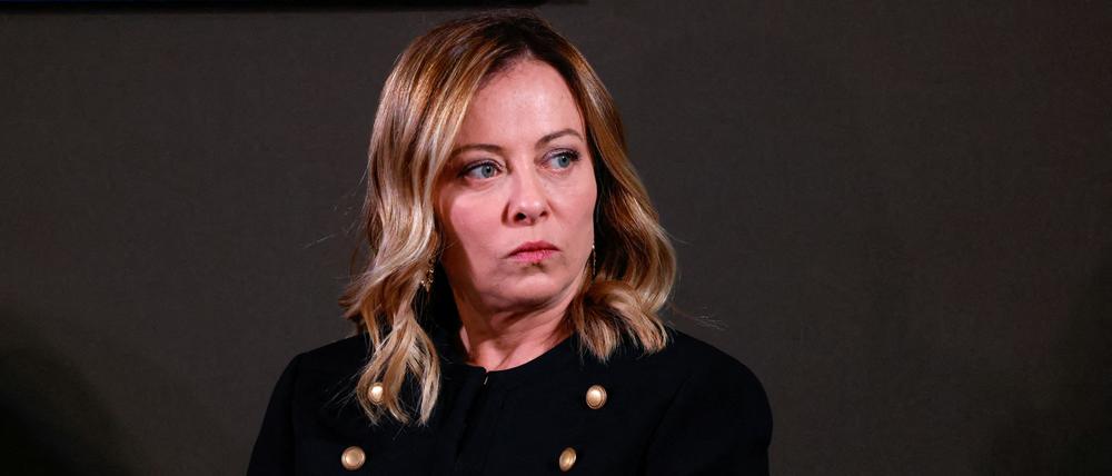 Italiens Ministerpräsidentin Giorgia Meloni nimmt Einfluss auf die Berichterstattung.