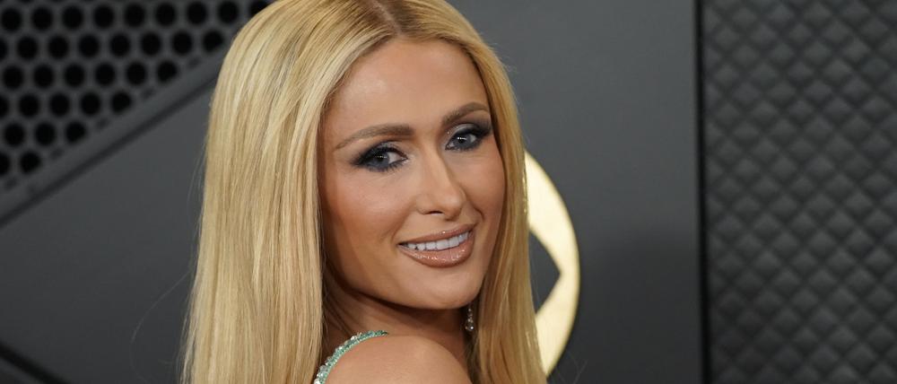 Paris Hilton bei der Verleihung der 66. jährlichen Grammy Awards.