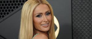 Paris Hilton bei der Verleihung der 66. jährlichen Grammy Awards.
