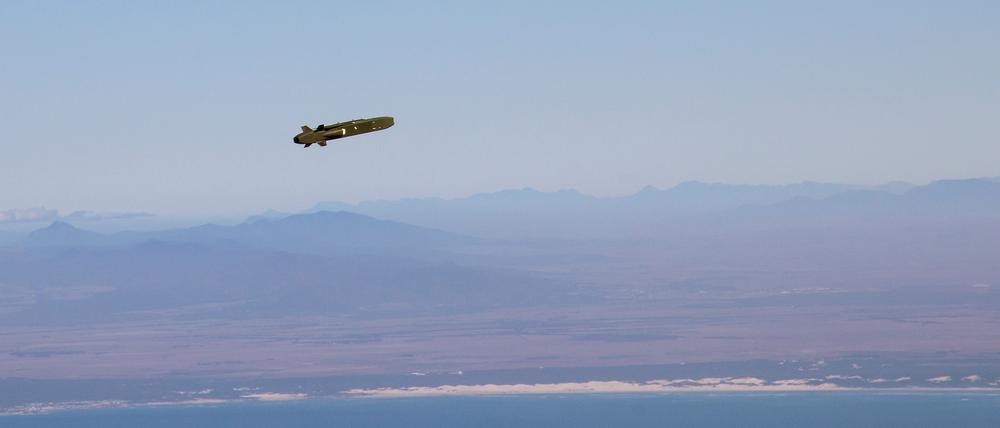 Die von der Bundeswehr herausgegebene Aufnahme zeigt einen Lenkflugkörper Taurus im Rahmen einer Übung.