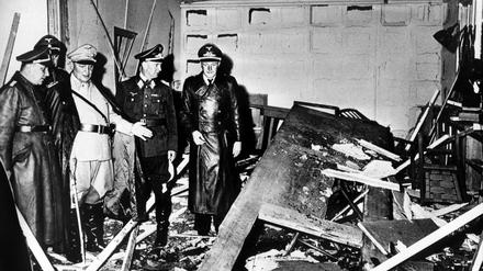 Zerstörung im Führerhauptquartier Rastenburg, wo Oberst Stauffenberg am 20. Juli 1944 eine Sprengladung zündete, mit der Absicht Hitler zu töten.