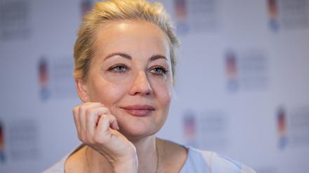 Julia Nawalnaja, Witwe von Alexej Nawalny, während eins Interviews mit der Deutschen Presse Agentur (dpa) am Rand des Ludwig-Erhard-Gipfels am Tegernsee. 