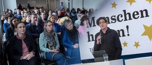 Die Spendenfeier der Aktion „Menschen helfen!“ 2023/24 im Berliner Tagesspiegel (Doppelbelichtung).