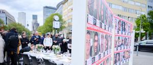Protest-Aktion zu Pessach auf dem Wittenbergplatz.