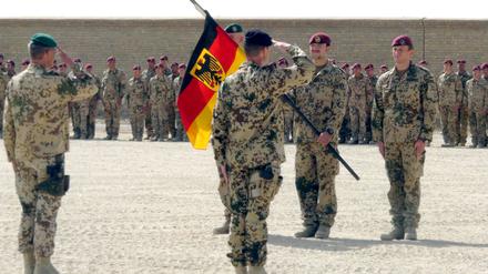 Deutsche 2009 im Afghanistan-Einsatz - bisher sind etwa 230.000 Soldatinnen und Soldaten mit der Bundeswehr im Ausland gewesen.