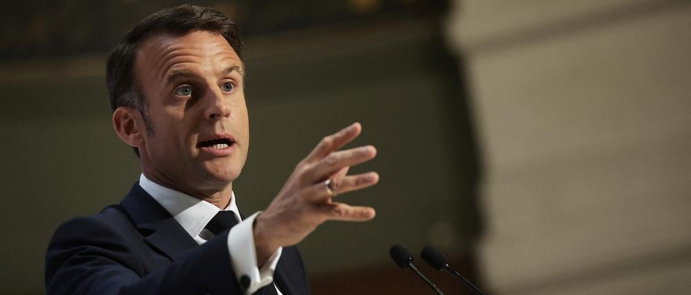 Knapp sieben Jahre nach seiner damals aufsehenerregenden Rede an der Pariser Uni Sorbonne hat Frankreichs Staatschef Emmanuel Macron dort am Donnerstag erneut über die Zukunft der Europäischen Union gesprochen.