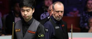 Mark Williams wurde vor der WM hoch gehandelt, doch dann kam schon in Runde eins das Aus gegen Vorjahreshalbfinalist Si Jiahui.