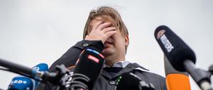 Maximilian Krah AfD-Spitzenkandidat zur Europawahl, kommt zu einem Pressestatement nach dem Gespräch mit der AfD Fraktionsspitze. 
