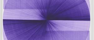 Thomas Trum zeigt am Stand der Galerie Conrads die Arbeit „Two Purple Lines“ von 2023.