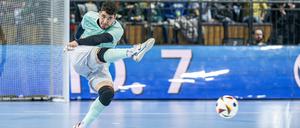 Pavlos Wiegels spielt für den Berliner Bundesligisten FC Liria und für die Nationalmannschaft. Die mangelnden Perspektiven für den Futsal frustrieren ihn oft