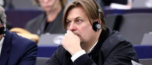 Maximilian Krah im Plenarsaal des Europäischen Parlaments.