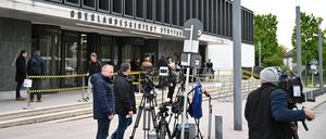 Vor dem Oberlandesgericht in Stuttgart-Stammheim beginnt ein Prozess um Reichsbürger, die mutmaßlich einen Umsturz in Deutschland geplant haben sollen. 
