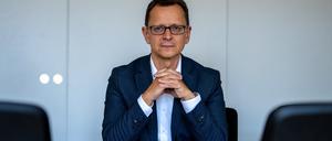 Jörg Müller, Leiter des Verfassungsschutzes in Brandenburg, aufgenommen bei einem Interview mit der Deutschen Presse-Agentur. (zu dpa "Verfassungsschutz: Aussteigerprogramm erreicht auch «Reichsbürger») +++ dpa-Bildfunk +++
Jörg29
