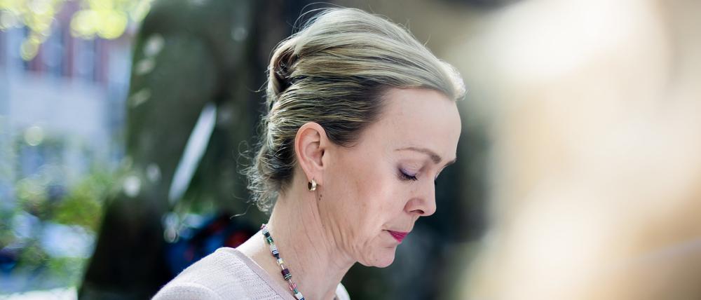 Manja Schreiner (CDU), Berliner Senatorin für Mobilität, Verkehr, Klimaschutz und Umwelt, gibt ein Pressestatement zu ihrem Rücktritt als Berliner Senatorin für Mobilität, Verkehr, Klimaschutz und Umwelt. 