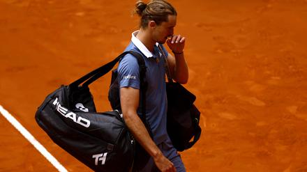 Für Alexander Zverev hieß es schon nach dem Achtelfinale Tasche packen in Madrid.