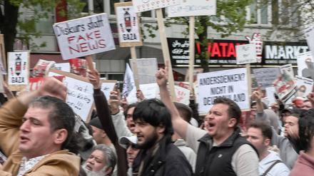 Kalifat-Demo auf dem Steindamm in Hamburg (Archivbild).