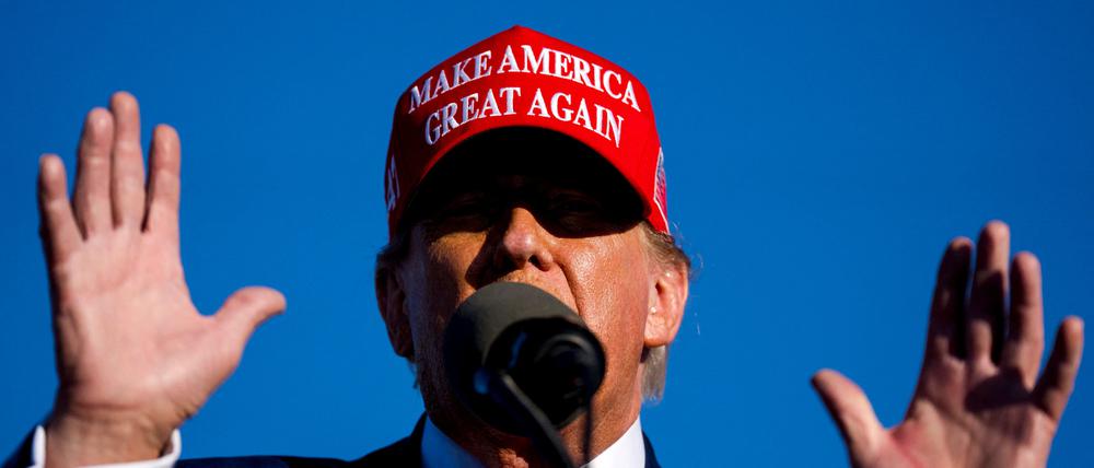 FREELAND, MICHIGAN - MAY 1: Republican presidential candidate, former U.S. President Donald Trump speaks during a rally on May 1, 2024 at Avflight Saginaw in Freeland, Michigan. Saginaw County is considered a swing county in Michigan and was the site of a September 2020 campaign visit by Trump.   Nic Antaya/Getty Images/AFP (Photo by Nic Antaya / GETTY IMAGES NORTH AMERICA / Getty Images via AFP)