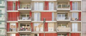 Hauptfassade vom Projekt Ausbauhaus Südkreuz, realisiert von Praeger Richter Architekten.