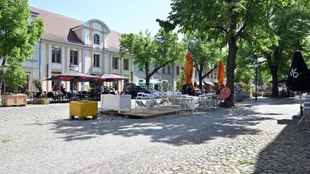 Potsdam, 30.04.2024, Lokales, Dortustraße, Dortustrasse, Gastronomie, Leere Außenbereiche, Aussenbereiche, Gastro