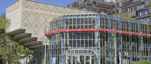 Das Mathegebäude der TU Berlin hatte letztes Jahr einen großen Wasserschaden, noch immer sind manche Gebäuteteile nicht benutzbar.